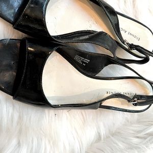 Womens size 7 Black leather sandals